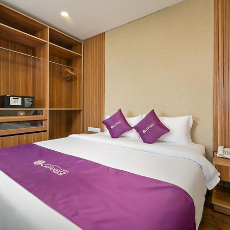 Lavender Riverside Hotel Đà Nẵng Kültér fotó